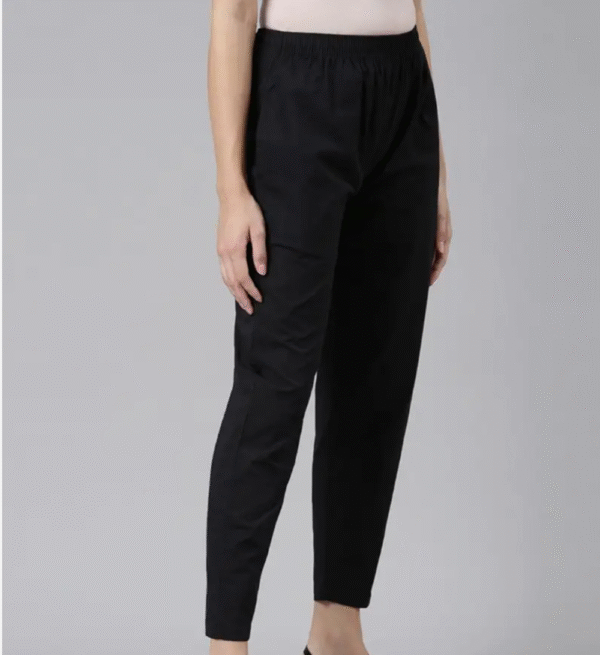 Premium Black colour Straight-Cut Pants – Timeless Comfort
